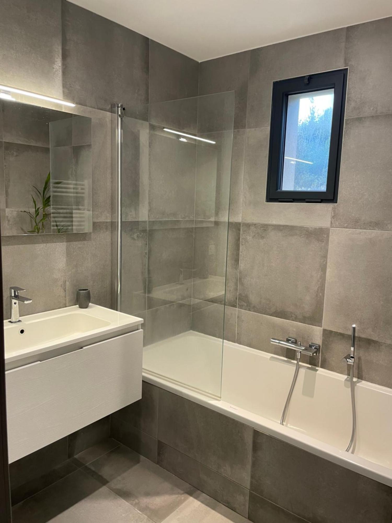 Bel Appartement Spacieux A Porto-Vecchio, 10Min A Pieds Du Centre Ville Ngoại thất bức ảnh