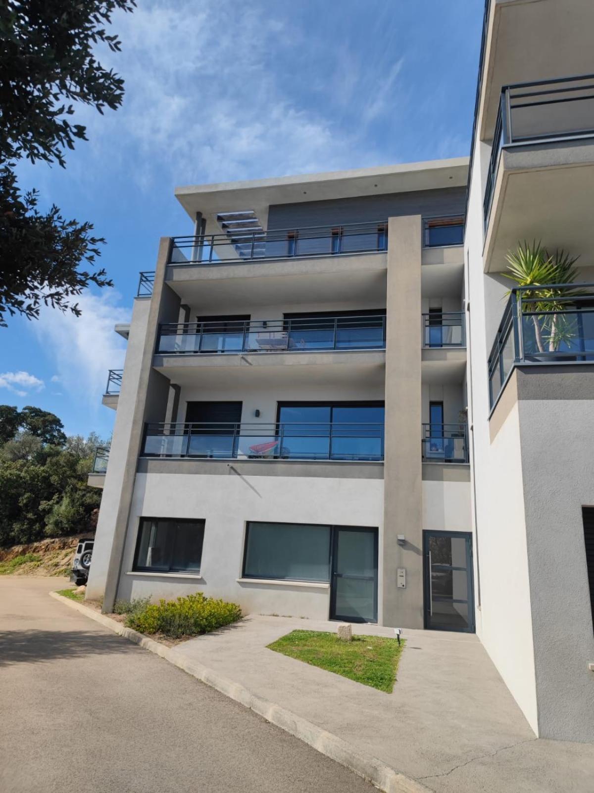 Bel Appartement Spacieux A Porto-Vecchio, 10Min A Pieds Du Centre Ville Ngoại thất bức ảnh