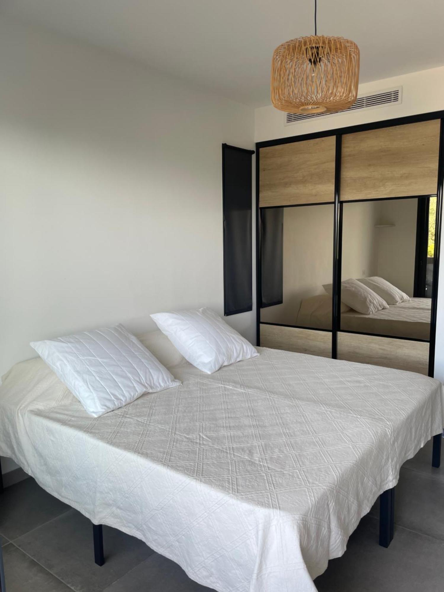 Bel Appartement Spacieux A Porto-Vecchio, 10Min A Pieds Du Centre Ville Ngoại thất bức ảnh