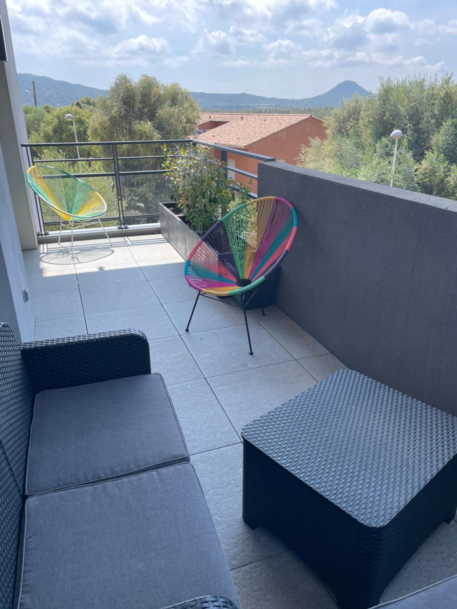 Bel Appartement Spacieux A Porto-Vecchio, 10Min A Pieds Du Centre Ville Ngoại thất bức ảnh