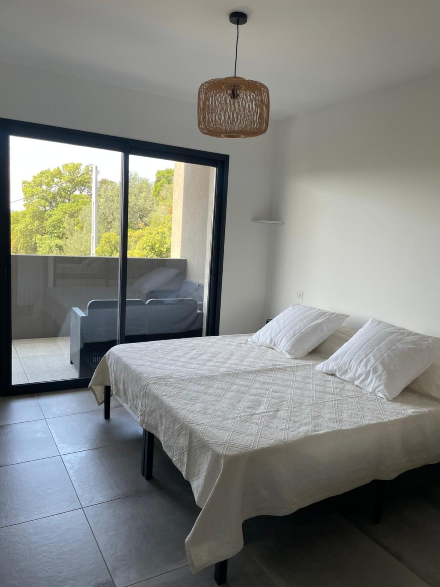 Bel Appartement Spacieux A Porto-Vecchio, 10Min A Pieds Du Centre Ville Ngoại thất bức ảnh